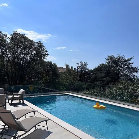 Maison - Piscine Villa *