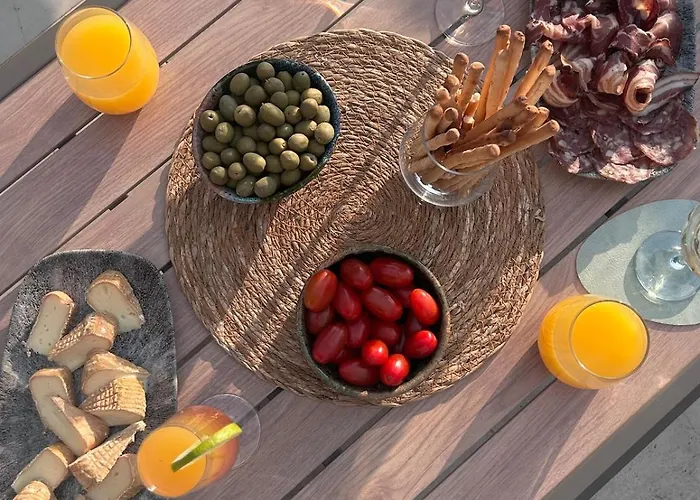 Maison * Eccica-Suarella (Corsica)