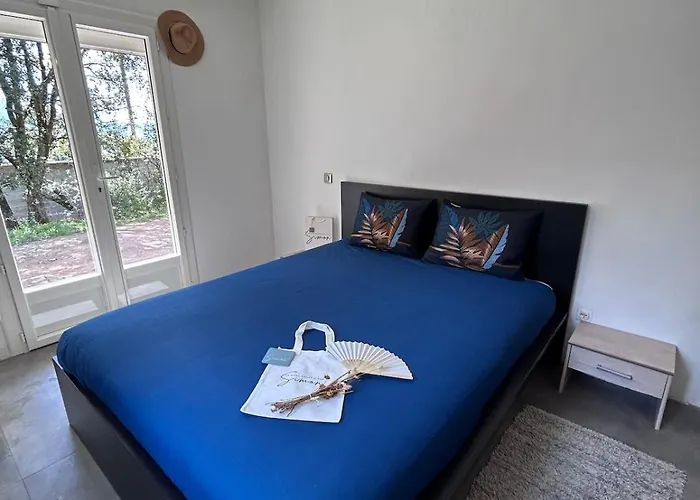 Maison * Eccica-Suarella (Corsica)